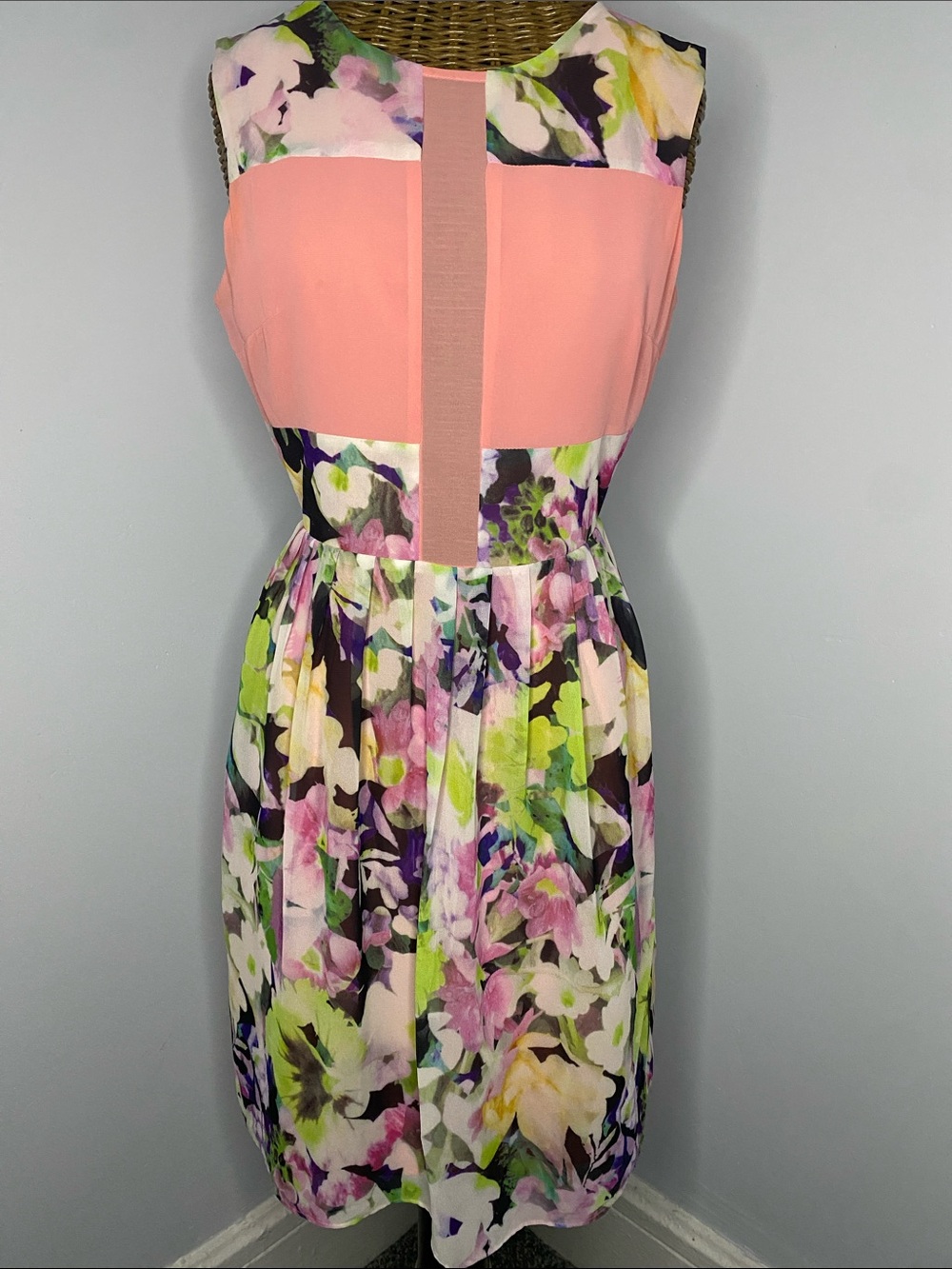 Gianni Bini Coral Bodice Floral Midi Dress